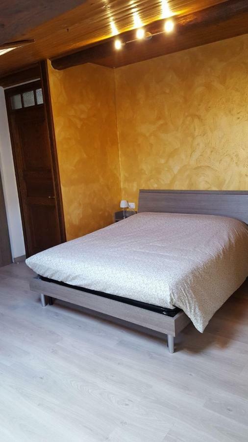 Casa Sergio Apartment กราเวโดนา ภายนอก รูปภาพ