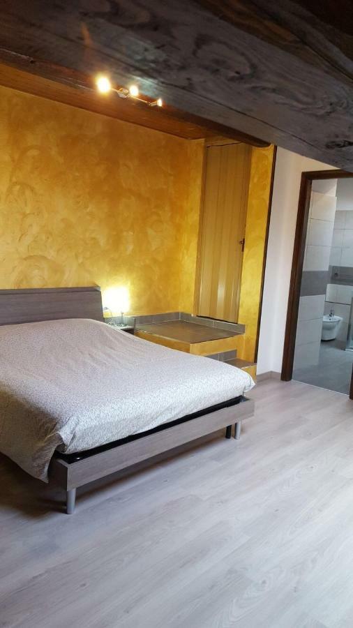 Casa Sergio Apartment กราเวโดนา ภายนอก รูปภาพ